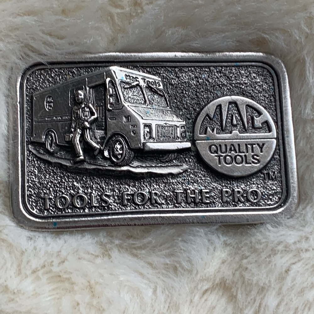 Mac tools vintage belt buckle